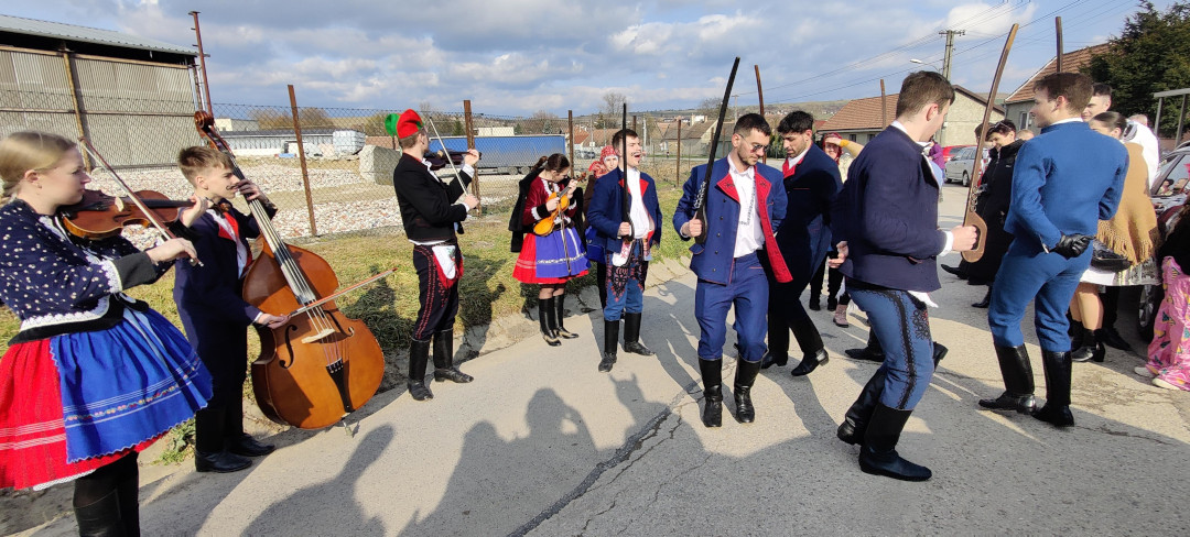 Soubor při fašaňkové obchůzce